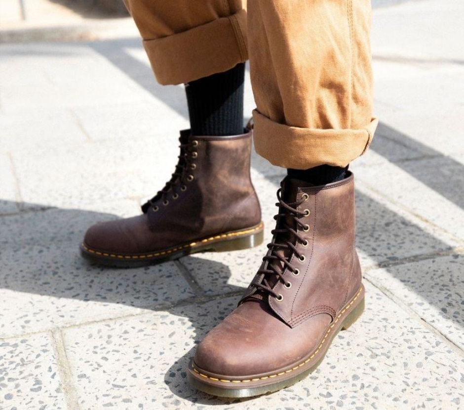 1460 Crazy Horse Dunkelbraun Crazy Horse Dr Martens Schweiz