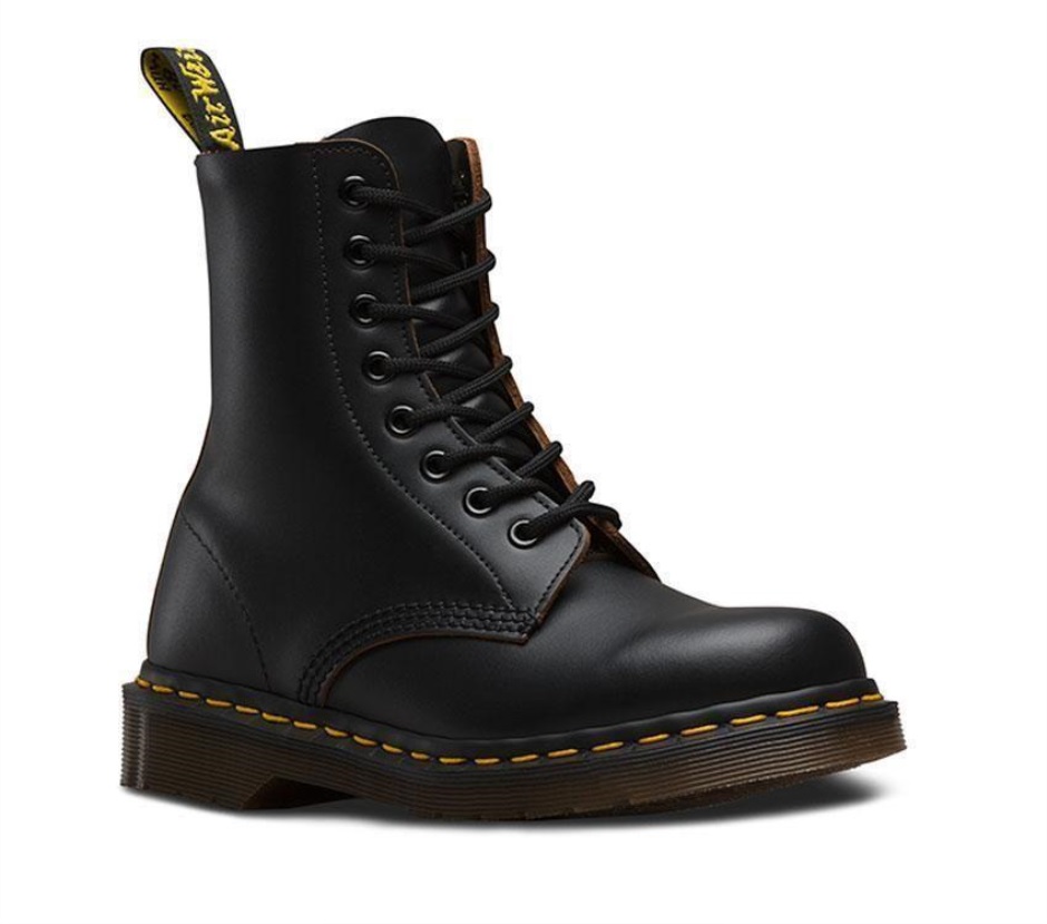 Vintage 1460 Dr Martens Schweiz Zürich Black Quilon