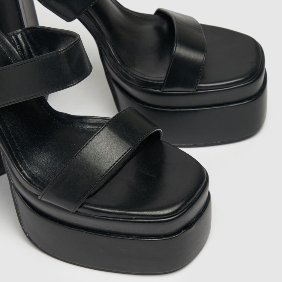 Schwarz Dr Martens Schweiz Simmi Robin Mule High Heels Gestapelt