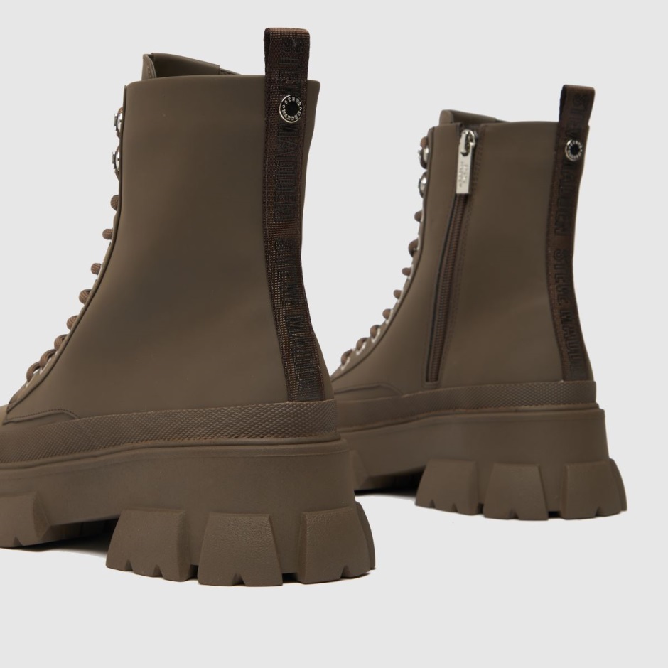 Dr Martens Schweiz Zürich Steve Madden Forecast Boots Brown