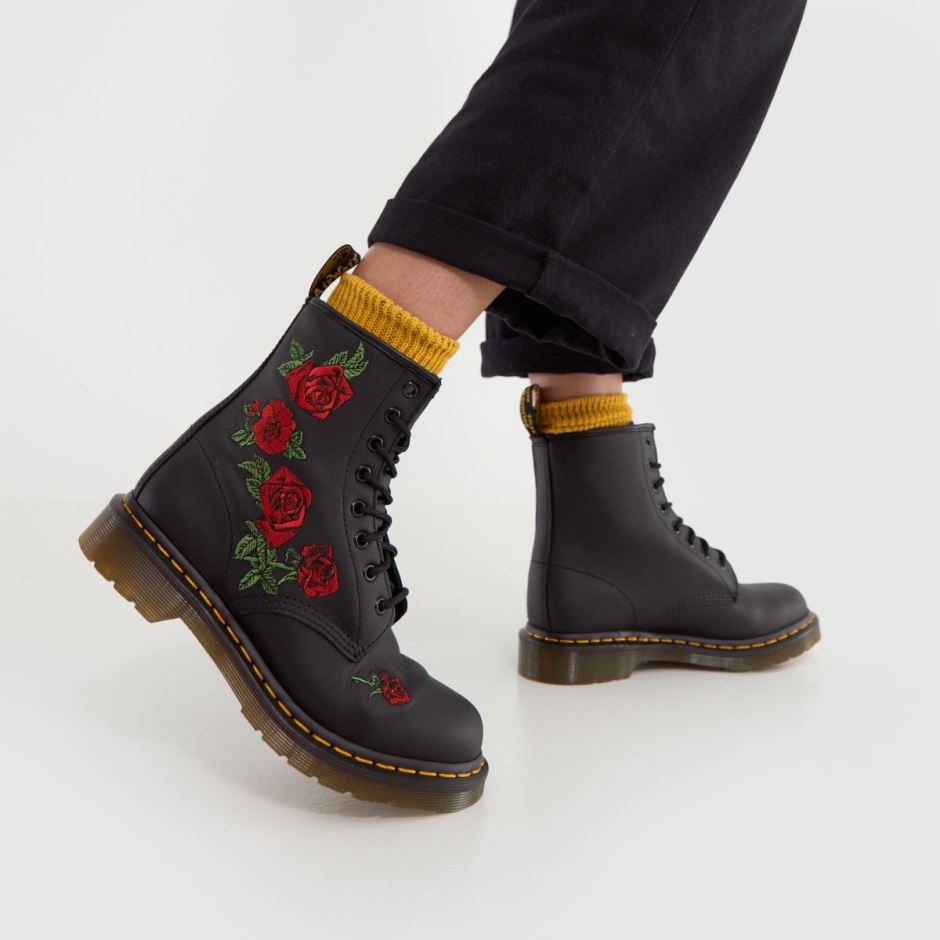 Black-red Dr Martens Schweiz Dr Martens 1460 Vonda Boots
