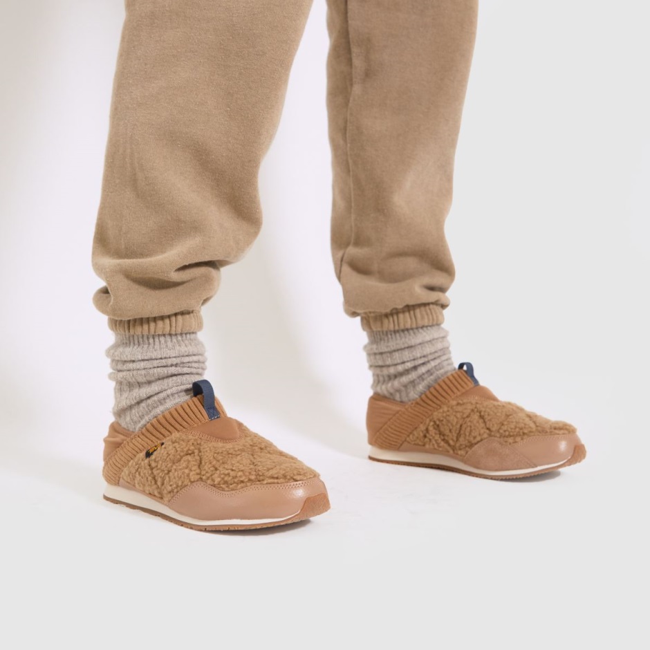 Teva Ember Moc Fleece Slippers Dr Martens Schweiz Zürich Tan