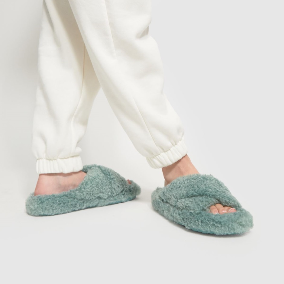 Dr Martens Schweiz Zürich Hellgrün Steve Madden Kissenhausschuhe Hausschuhe