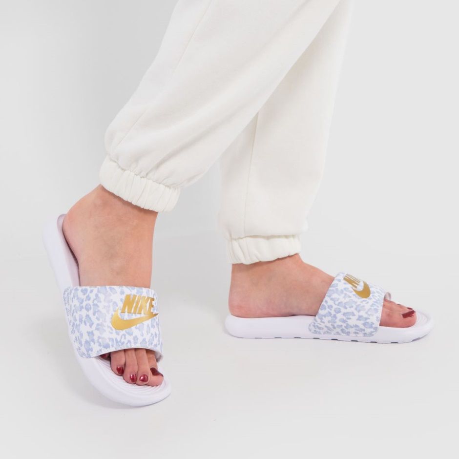 Nike Victori One Sandalen Weiß-grau Dr Martens Schweiz