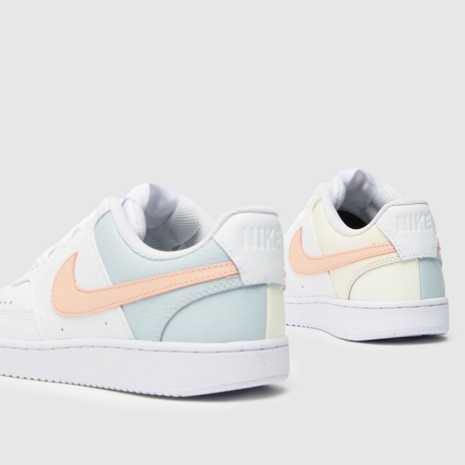 Dr Martens Schweiz Zürich Nike Court Vision Low Trainers White-pink