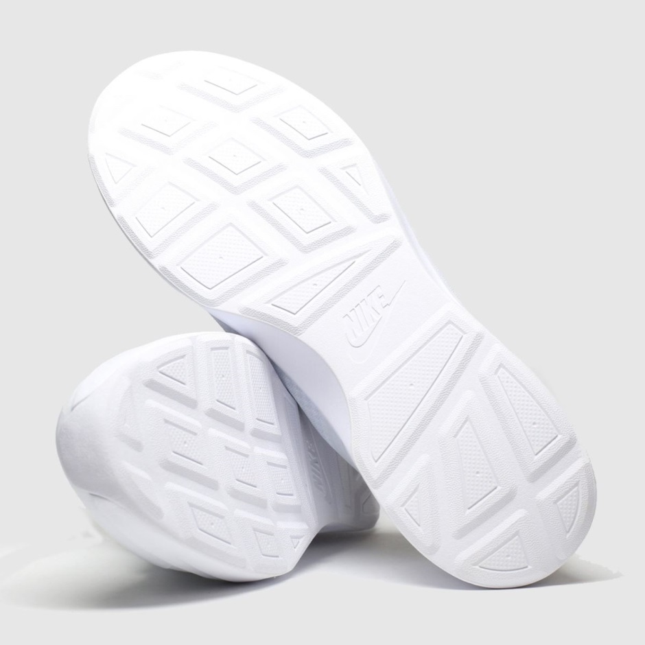 Dr Martens Schweiz Zürich White-black Nike Wearallday Trainers