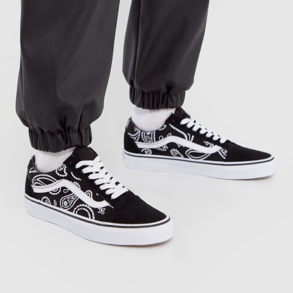 Vans Old Skool Trainers Dr Martens Schweiz Zürich Black-white