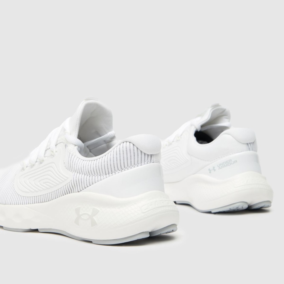 Dr Martens Schweiz Zürich White-grey Under Armour Charged Vantage 2 Trainers