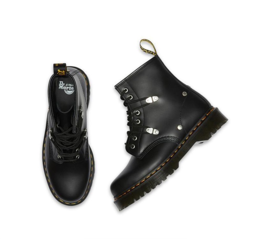 Dr Martens Schweiz Zürich 1460 Bex Stud Boot Black Fine Haircell