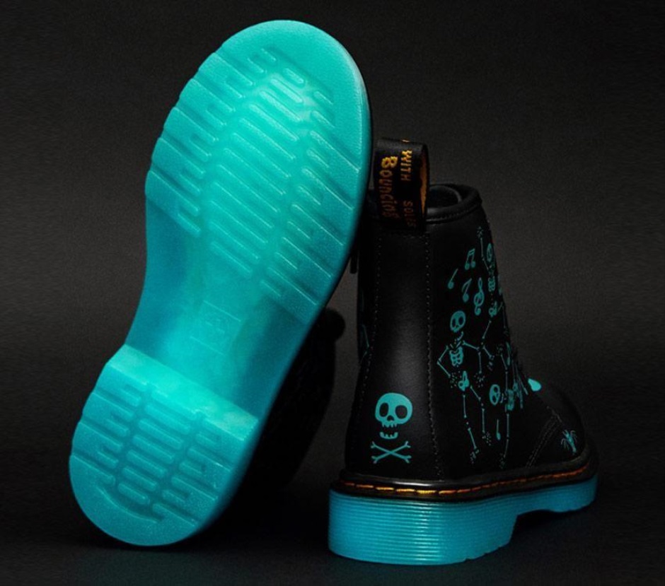 Schwarz Skelly Print Hydro Dr Martens Schweiz 1460 Juniors Skelettstiefel