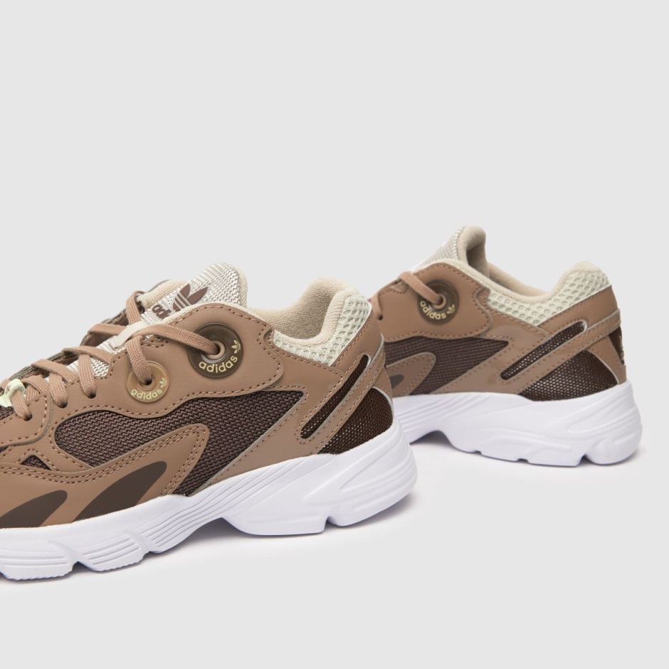 Adidas Astir Junior Trainers Brown Dr Martens Schweiz