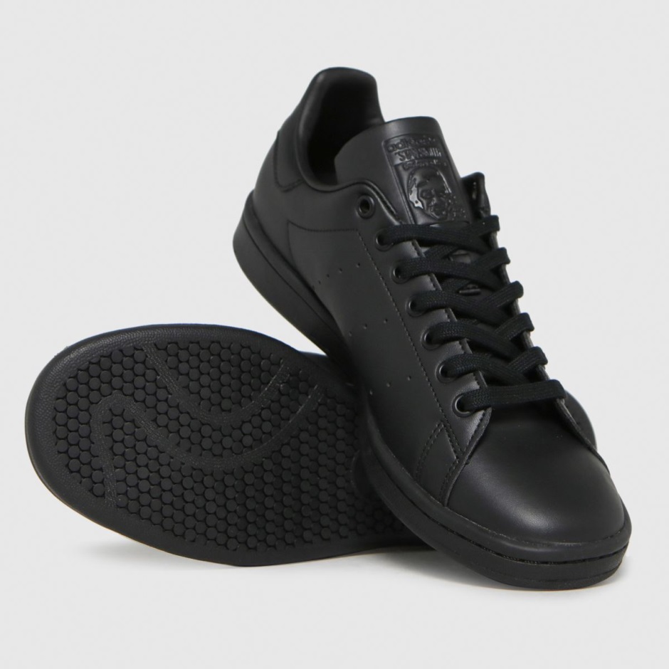 Dr Martens Schweiz Zürich Black Adidas Stan Smith Primegreen Trainers
