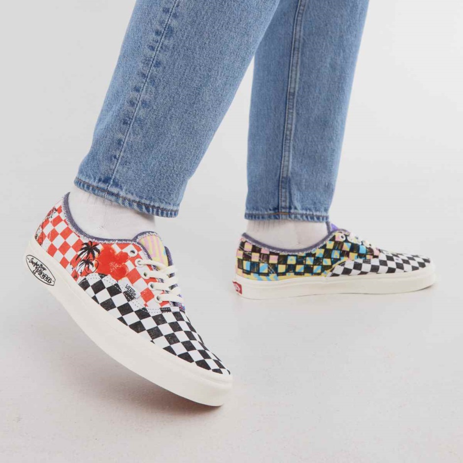 Vans Stranger Things Authentic Sneaker Weiß-rot Dr Martens Schweiz