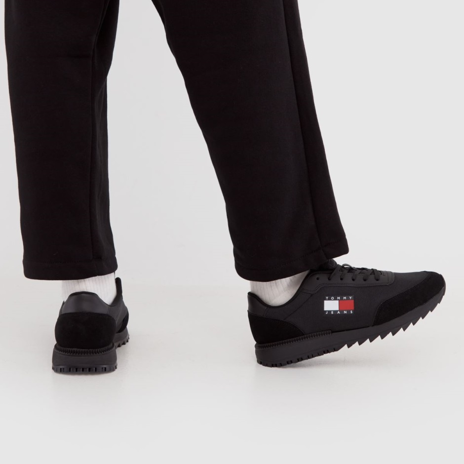 Tommy Jeans Retro Evolve Trainers Dr Martens Schweiz Zürich Black