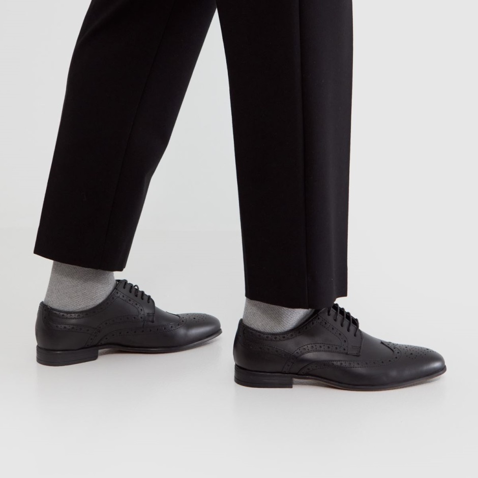 Schuh Rowen Leather Brogue Shoes Dr Martens Schweiz Zürich Black