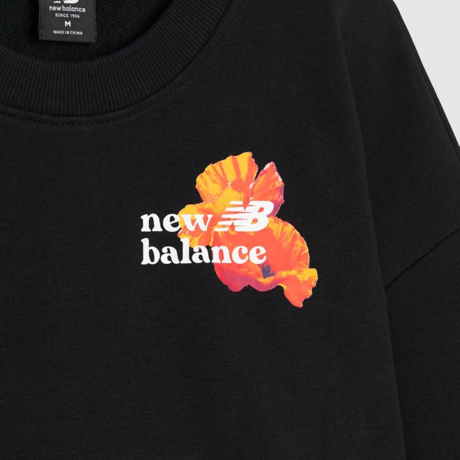Dr Martens Schweiz Zürich New Balance Super Bloom Sweatshirt Black