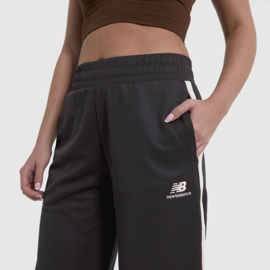 Dr Martens Schweiz Zürich Black New Balance Athlectics 70 Run Track Bottom