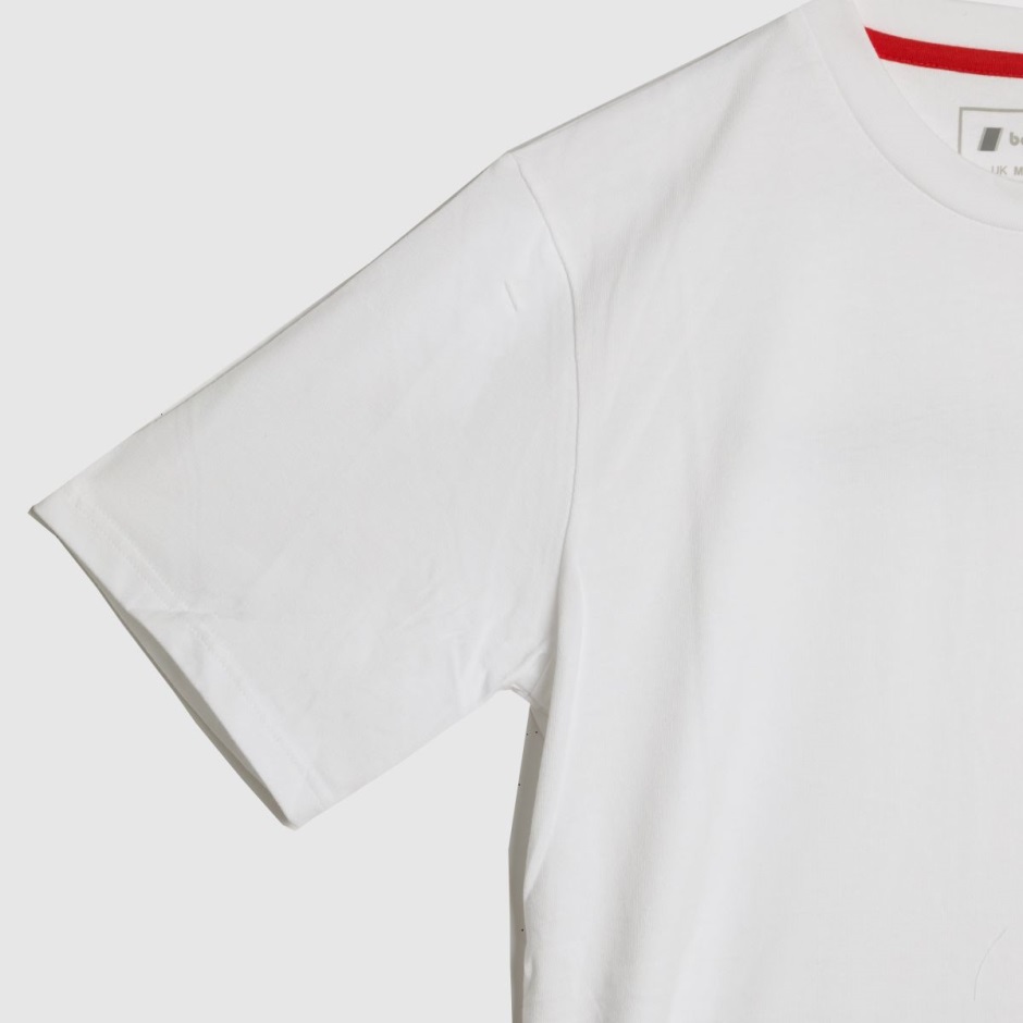 Dr Martens Schweiz Zürich White Berghaus Organic Heritage Logo T-shirt