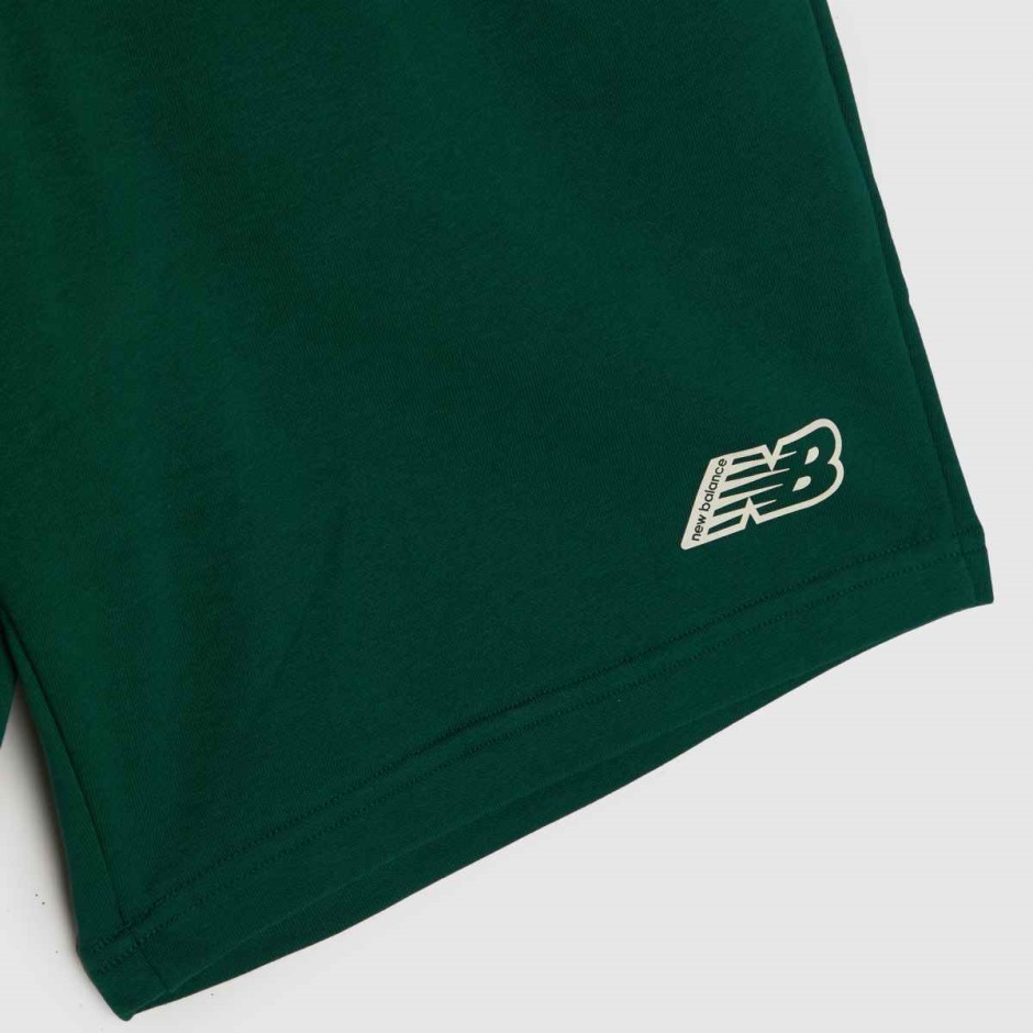 Dr Martens Schweiz Zürich New Balance Essentials Fleece Shorts Green