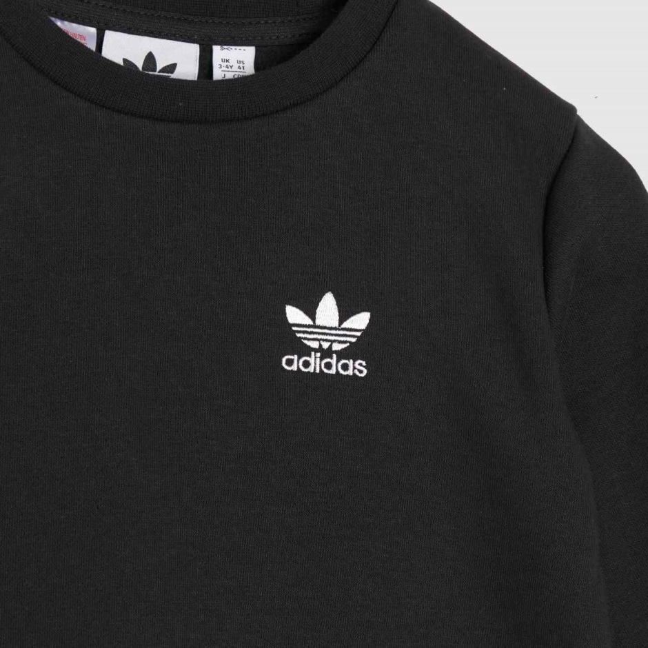 Dr Martens Schweiz Zürich Black Adidas Crew Jogger Set