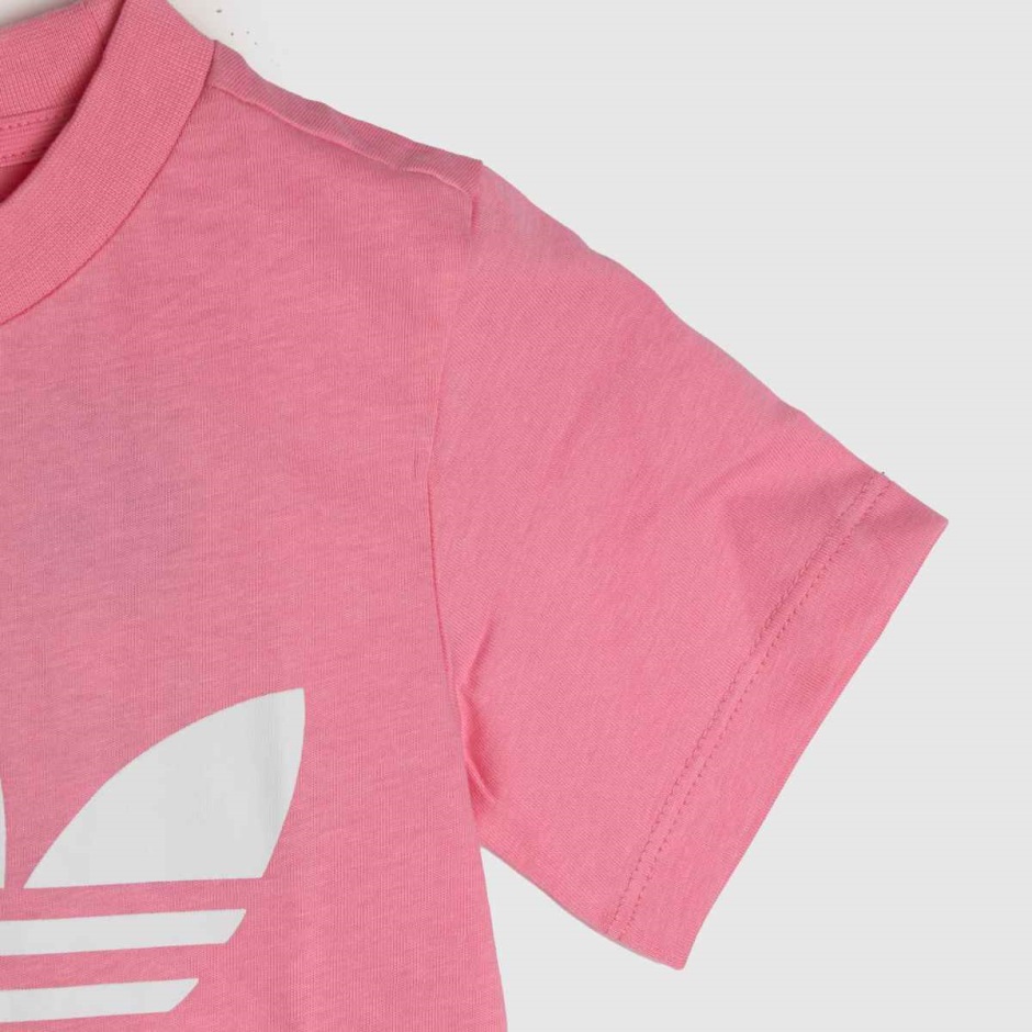 Dr Martens Schweiz Zürich Pink Adidas Trefoil T-shirt