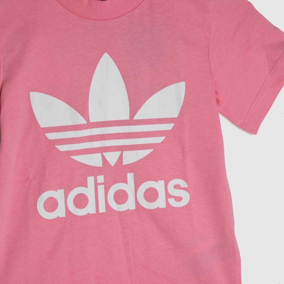 Dr Martens Schweiz Zürich Pink Adidas Trefoil T-shirt