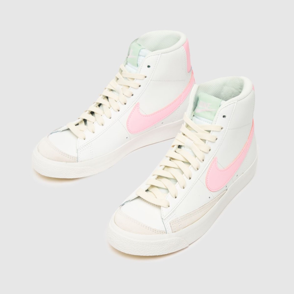 Weiß-rosa Nike Blazer Mid 77 Mädchen Jugend Trainer Dr Martens Schweiz